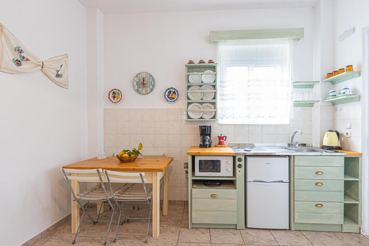 Studio Astero Pefki Esterno foto